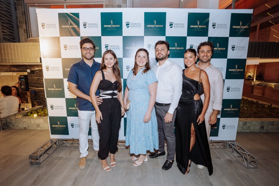Entrega Grand Beach Residence