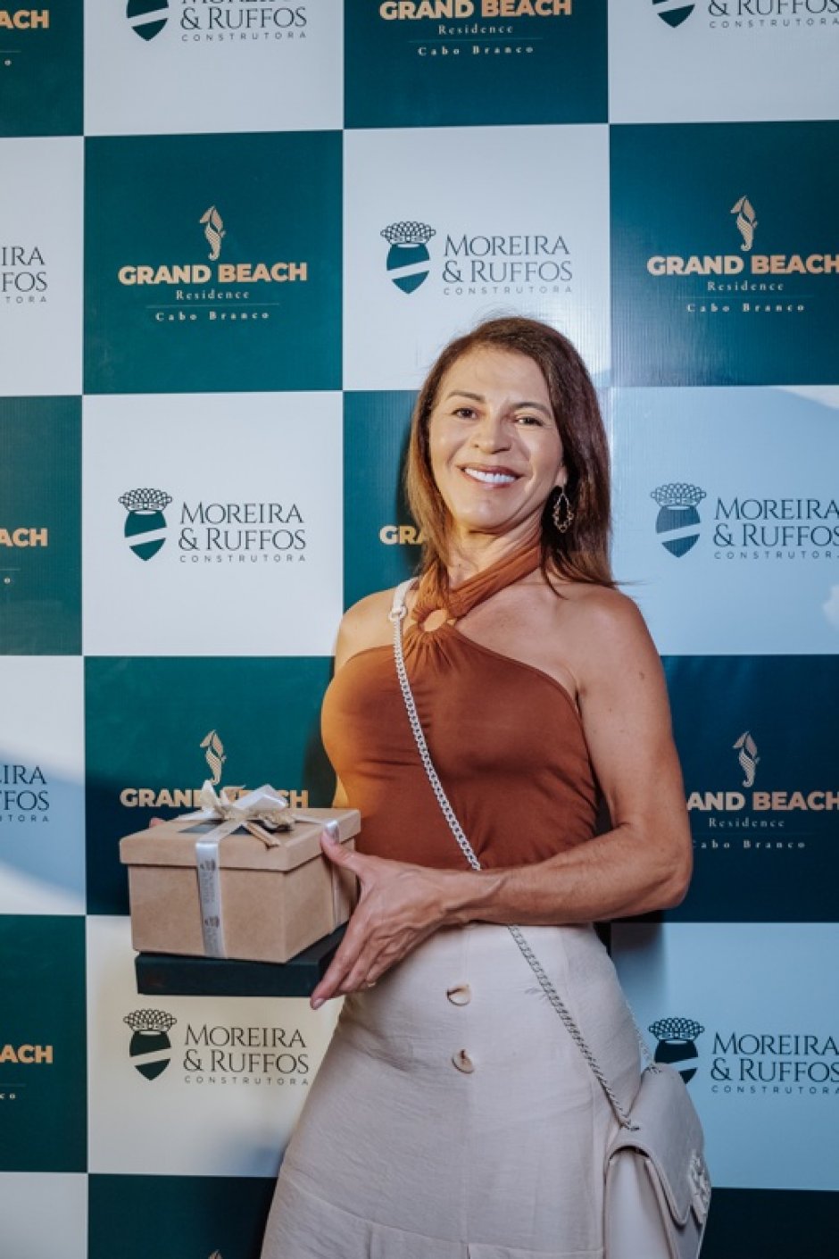 Entrega Grand Beach Residence