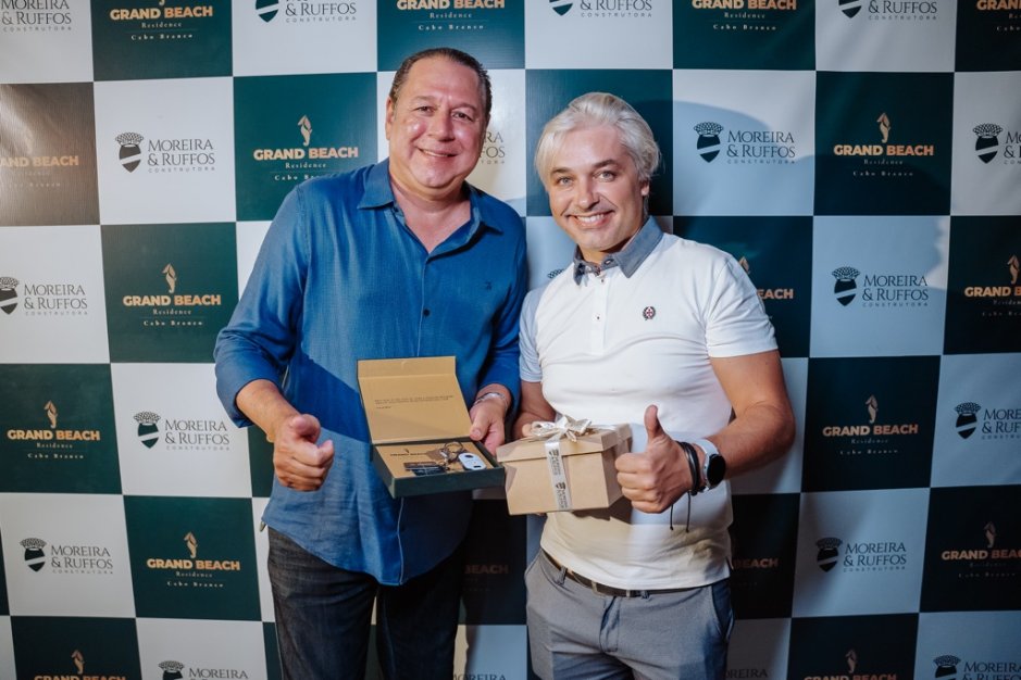 Entrega Grand Beach Residence